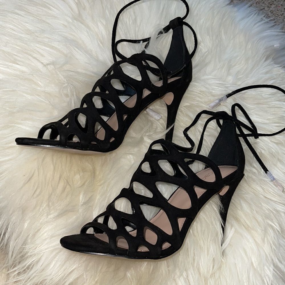 ‎BCBGenration strappy sandals heels womens size 7.5 black